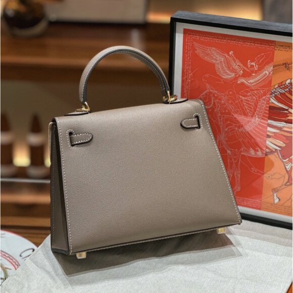 Elephant Gray Genuine Leather crossbody bag/poochette - Picture 4 of 8